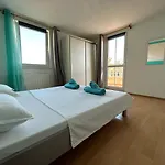 Jela Apartment With A Big Balcony